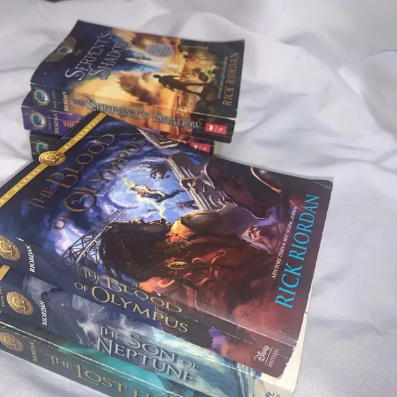 The Heroes of Olympus And The King Chronicles Set Of 6 Paperback Rick Riordan - Picture 8 of 12